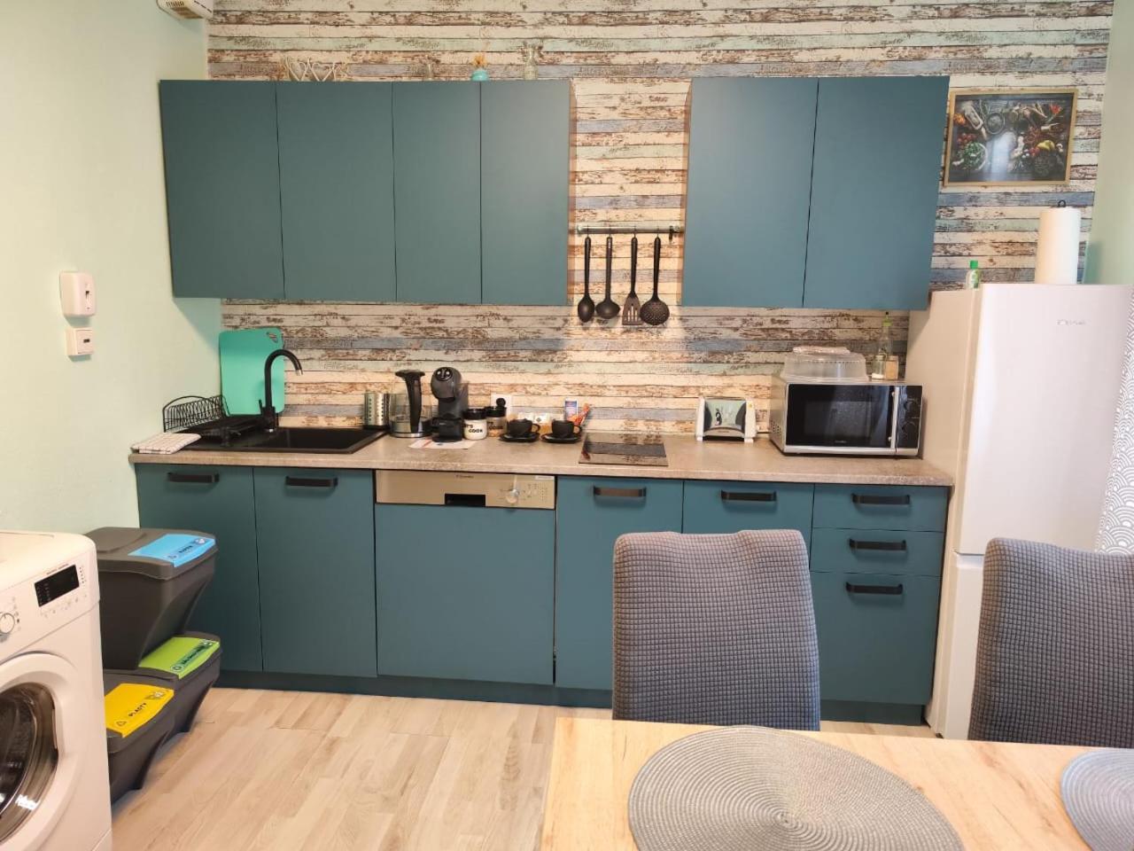 Veludo Apartments Centrum Free Parking Банська Бистриця Екстер'єр фото